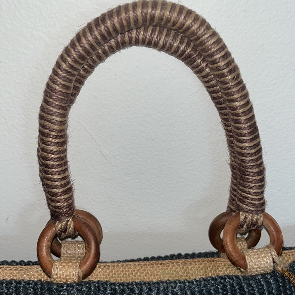 Coastal handwoven, crochet bag - Picture 13 of 13